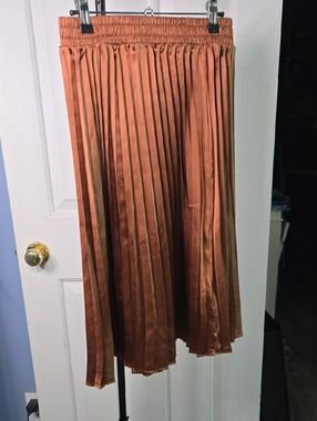 Pleione Copper Satin Pleated Midi Skirt
